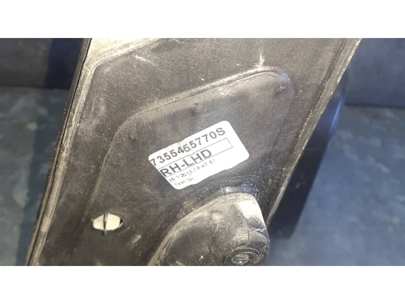 Recambio de retrovisor derecho para ford ka (ccu) titanium referencia OEM IAM 7355455770S  MANUAL