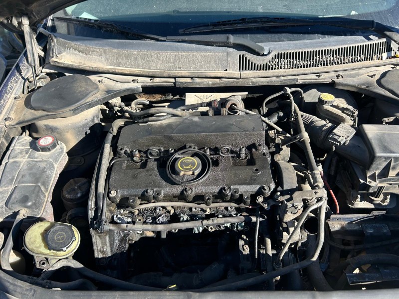 ford mondeo berlina (ge) del año 2001