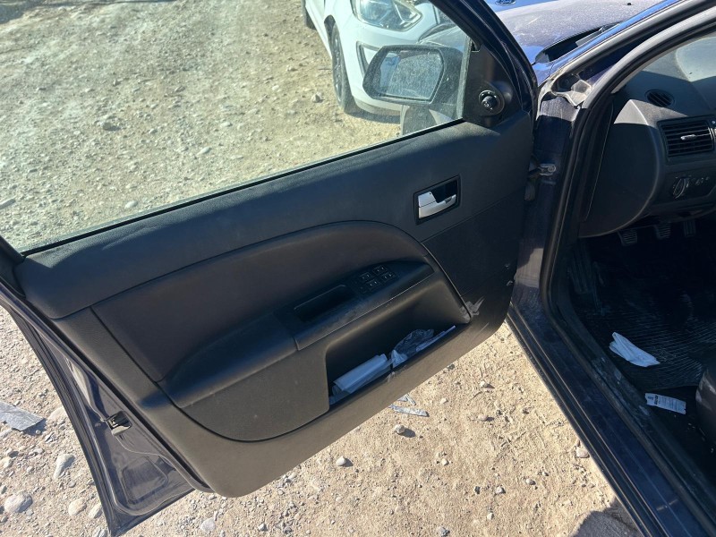 ford mondeo berlina (ge) del año 2001