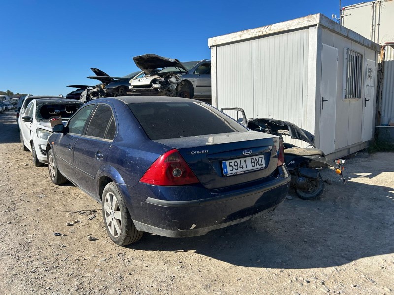 ford mondeo berlina (ge) del año 2001