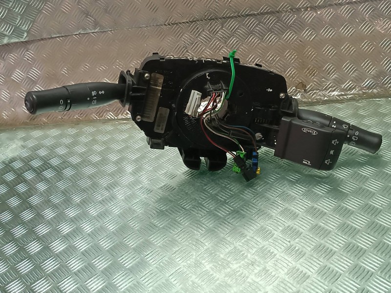 Recambio de mando luces para renault megane ii berlina 5p referencia OEM IAM 82002164621  VALEO