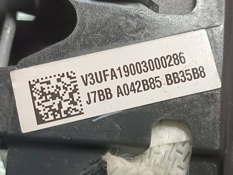 Recambio de airbag delantero izquierdo para ford ka+ referencia OEM IAM J7BBA042B85 V3UFA19003000286 J7BBA042B85BB35B8