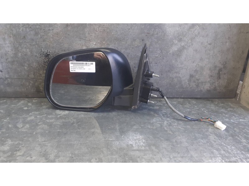 Recambio de retrovisor izquierdo para mitsubishi outlander (cw0) referencia OEM IAM  L8312 ELECTRICO