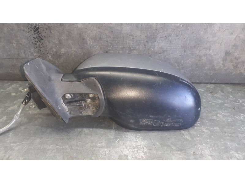 Recambio de retrovisor izquierdo para mitsubishi outlander (cw0) referencia OEM IAM  L8312 ELECTRICO