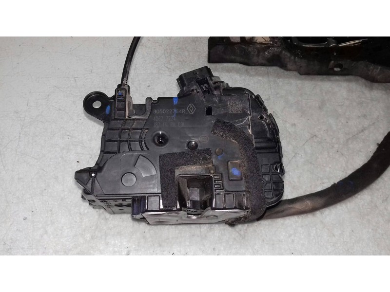 Recambio de cerradura puerta delantera derecha para renault captur xmod referencia OEM IAM 805022764R 40627224 ELECTRICA