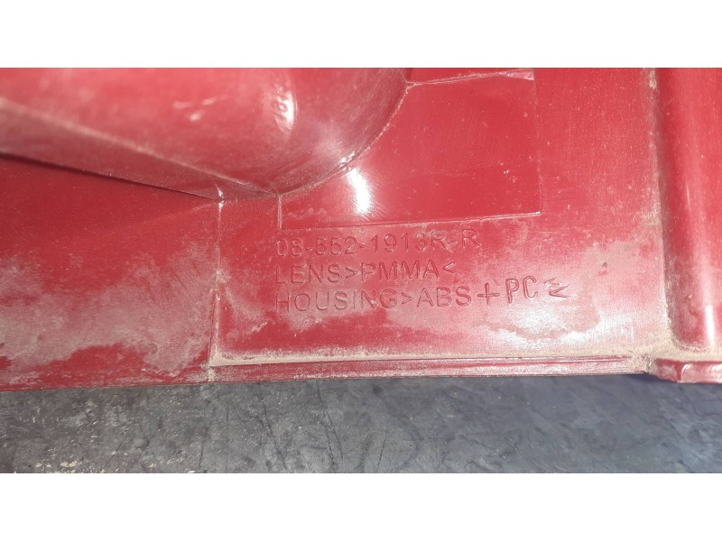 Recambio de piloto trasero derecho para citroen xsara picasso referencia OEM IAM 085521913RR  