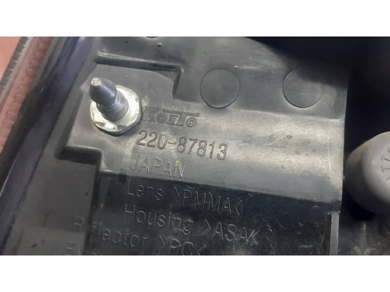 Recambio de piloto trasero derecho para mitsubishi outlander (cw0) referencia OEM IAM 22087920 22087813 KOITO