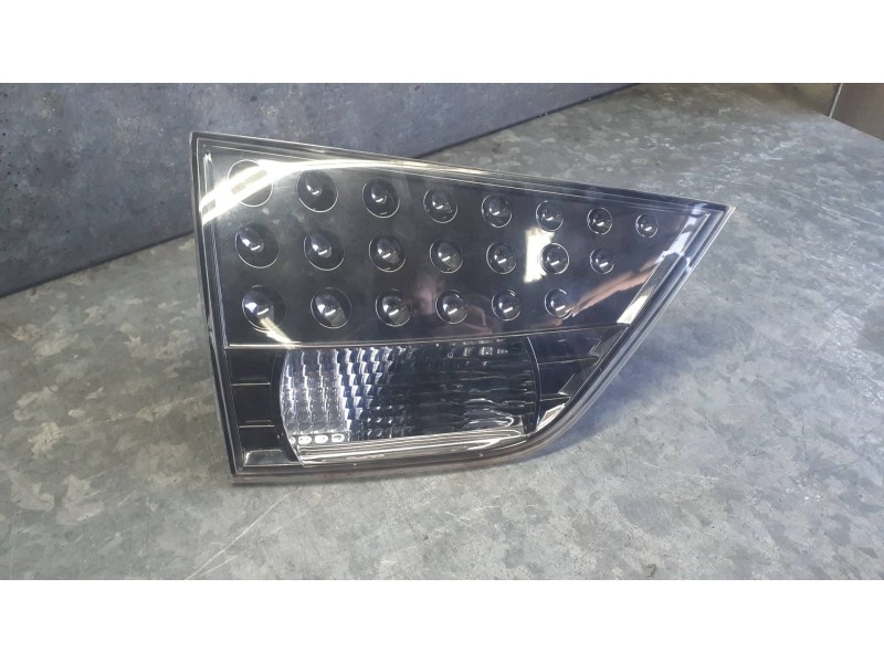 Recambio de piloto trasero izquierdo interior para mitsubishi outlander (cw0) referencia OEM IAM 1146356L  