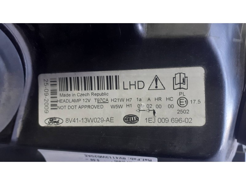 Recambio de faro derecho para ford kuga (cbv) referencia OEM IAM 8V4113W029AE  1EJ00969602