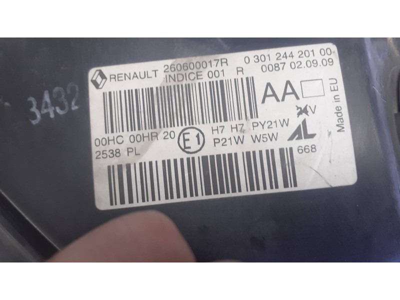 Recambio de faro izquierdo para renault megane iii berlina 5 p referencia OEM IAM 260600017R  030124420100