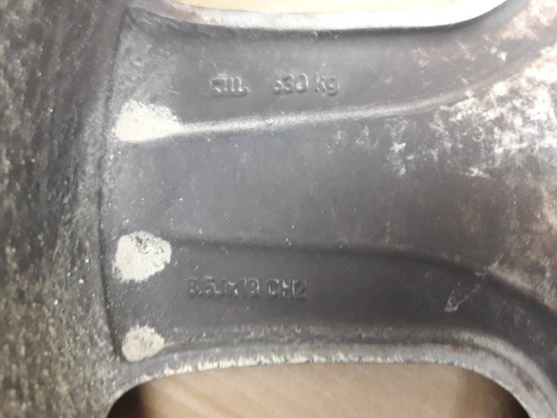 Recambio de juego llantas para jaguar xf referencia OEM IAM 8X231007BA 8.5JX18CH2 ET49 5T