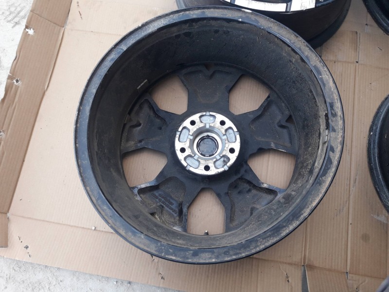 Recambio de juego llantas para dacia duster ii referencia OEM IAM 403000531R 6.5JX17CH RS0076