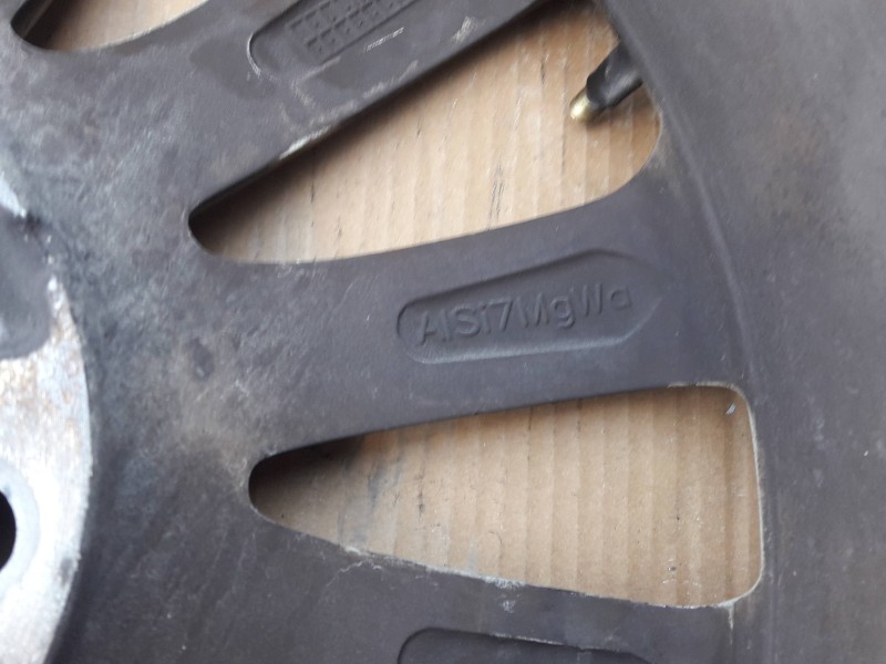 Recambio de juego llantas para opel insignia berlina referencia OEM IAM ALSI7MGWA 18X8JH2 LS42