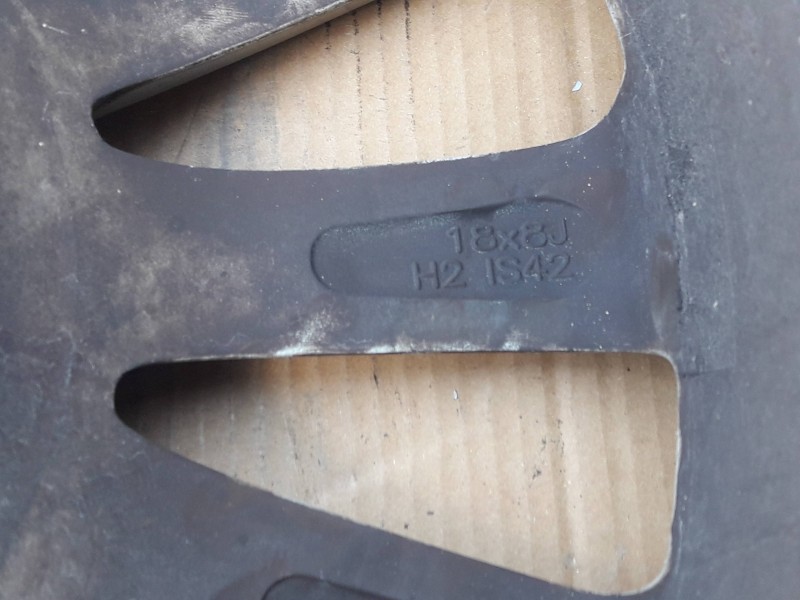 Recambio de juego llantas para opel insignia berlina referencia OEM IAM ALSI7MGWA 18X8JH2 LS42