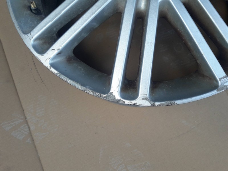 Recambio de juego llantas para ford focus berlina (cap) referencia OEM IAM M5JEA 3M5JCA 6.5JX17H2 ET52.5