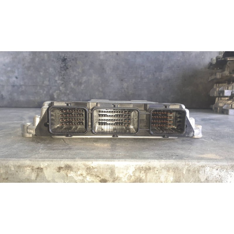 Recambio de centralita motor uce para ford focus lim. (cb4) referencia OEM IAM 8M5112A650LG 0281011701 BOSCH - FOMOCO