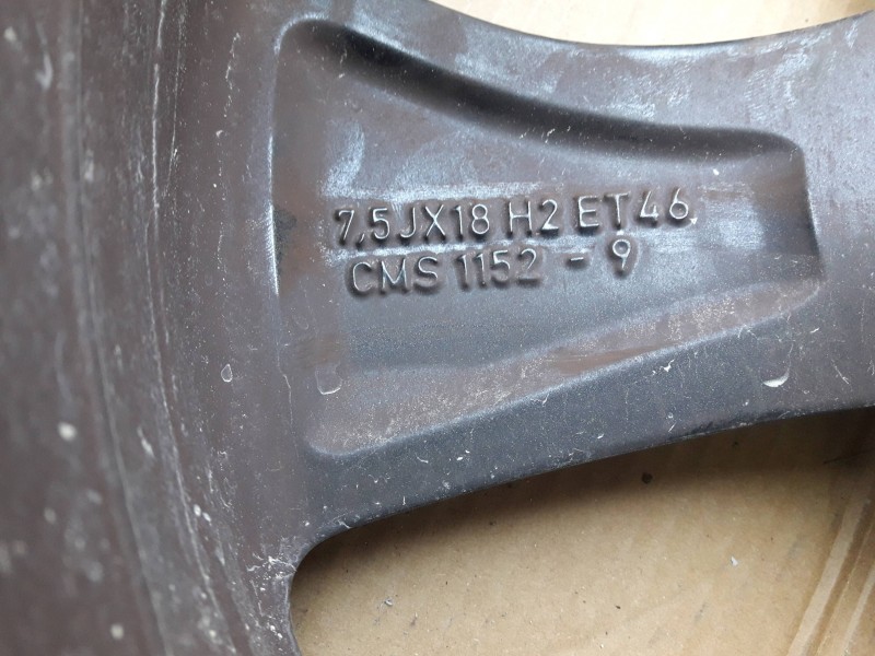 Recambio de llanta para cupra leon (kl1) referencia OEM IAM 5FA601025H 7,5JX18H2 ET46 5TORNILLOS