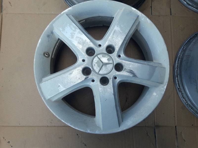 Recambio de juego llantas para mercedes-benz clase b (w245) referencia OEM IAM A1694010302 6JX16H2 ET46 5TORNILLOS