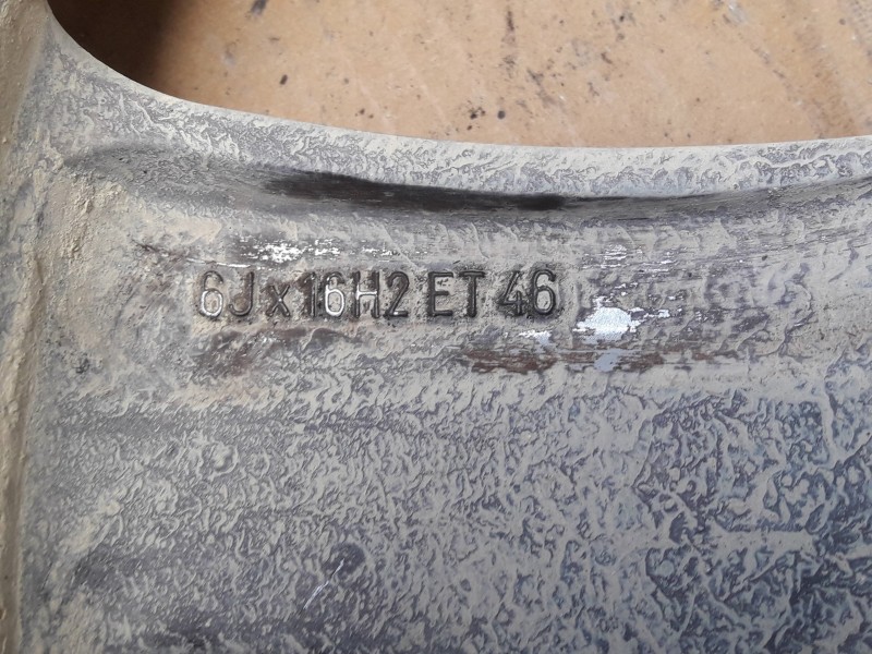 Recambio de juego llantas para mercedes-benz clase b (w245) referencia OEM IAM A1694010302 6JX16H2 ET46 5TORNILLOS