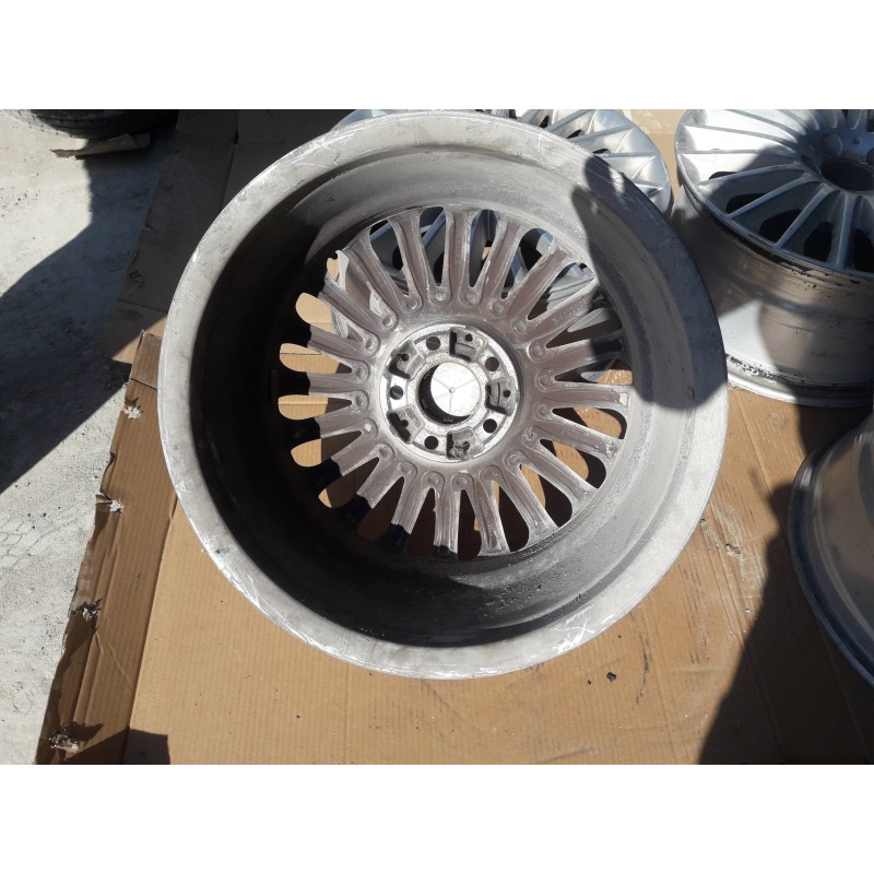 Recambio de juego llantas para mercedes-benz clase e (w212) lim. referencia OEM IAM A2124015402 8JX17H2 ET48 5TORNILLOS