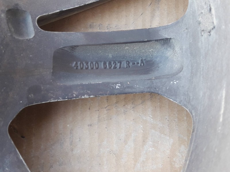 Recambio de juego llantas para dacia lodgy referencia OEM IAM 403006527RA 6JX16 4H240 4TORNILLOS