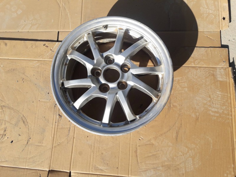 Recambio de llanta para toyota prius+ referencia OEM IAM FSABL 16X6 1/2J 5TORNILLOS