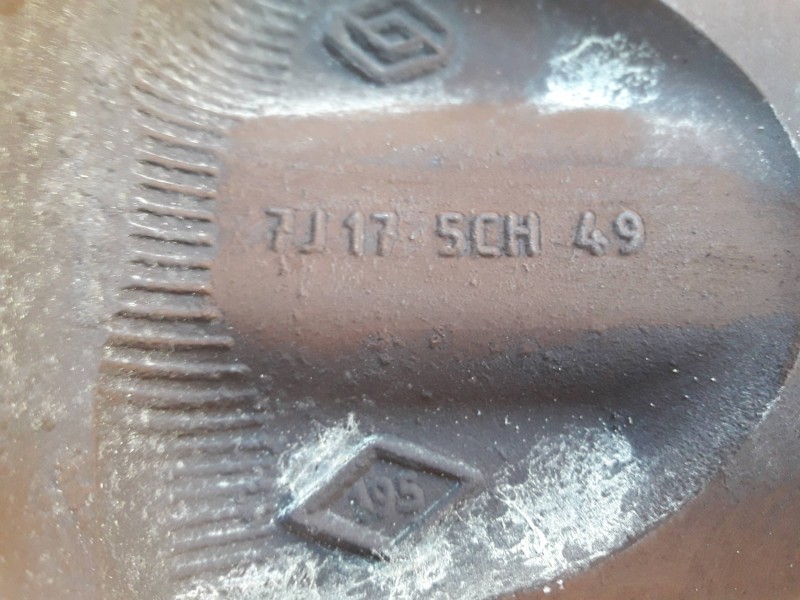 Recambio de llanta para renault megane iii coupe referencia OEM IAM 403000051RC 7J17 5CH49 5TORNILLOS