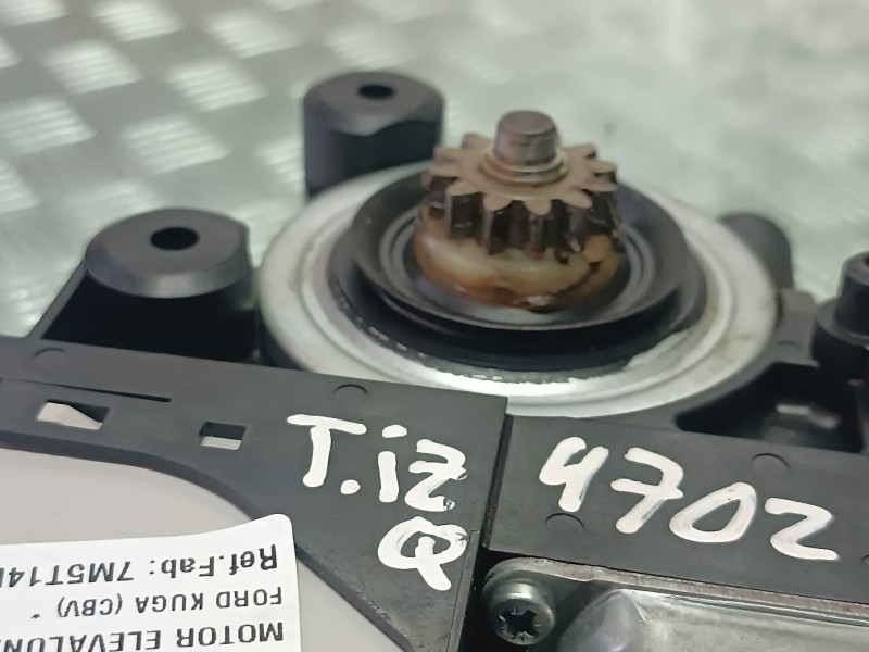 Recambio de motor elevalunas trasero izquierdo para ford kuga (cbv) referencia OEM IAM 7M5T14B534AD 5WK11588G 942413103