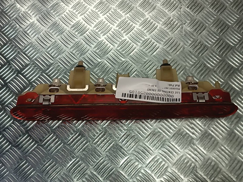 Recambio de luz central de freno para peugeot 207 referencia OEM IAM 9649986880  CONECTOR 2 PINES