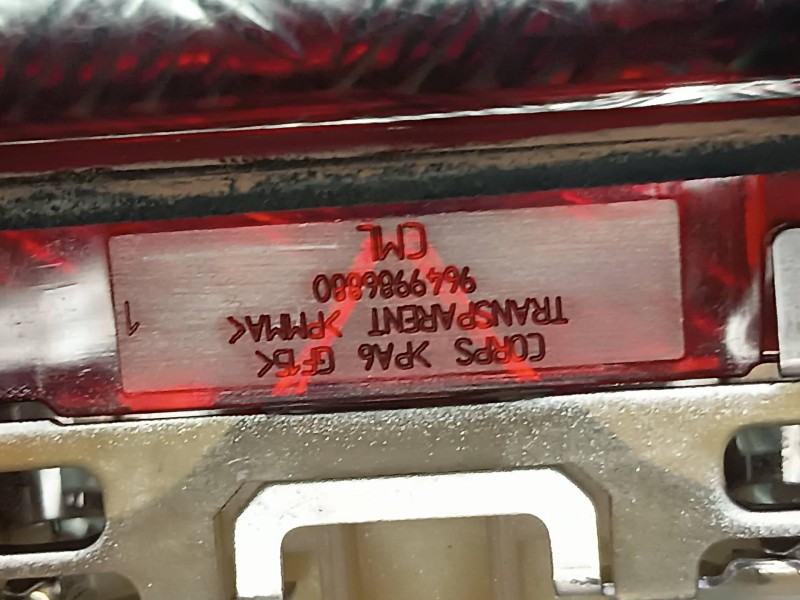 Recambio de luz central de freno para peugeot 207 referencia OEM IAM 9649986880  CONECTOR 2 PINES