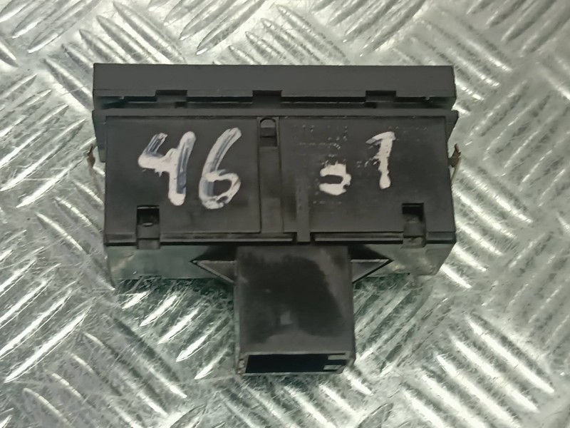 Recambio de warning para audi a6 allroad quattro (4fh) referencia OEM IAM 4F0941509  CONECTOR 6 PINES