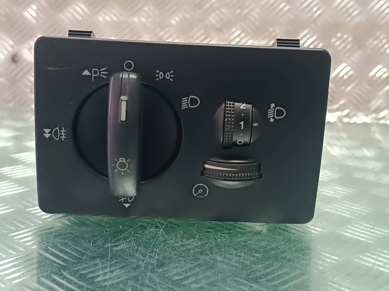 Recambio de mando luces para ford kuga (cbv) referencia OEM IAM 4986102  CONECTOR 16 PINES