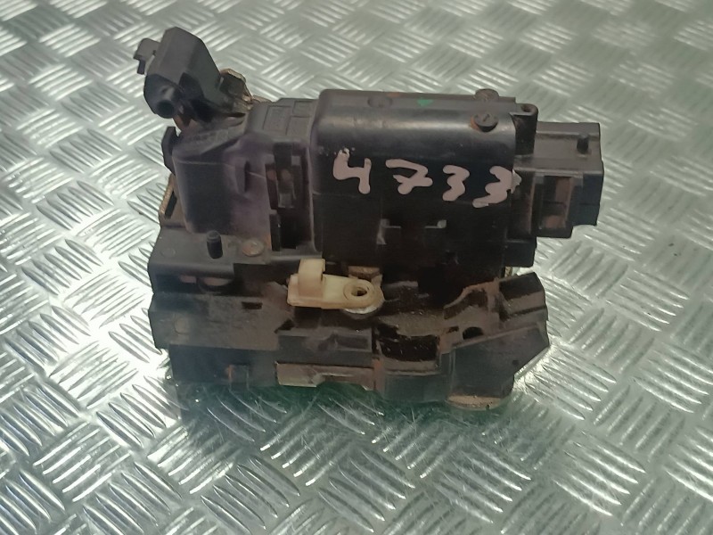 Recambio de cerradura puerta delantera derecha para dacia lodgy referencia OEM IAM  NEGRO CONECTOR 2 PINES
