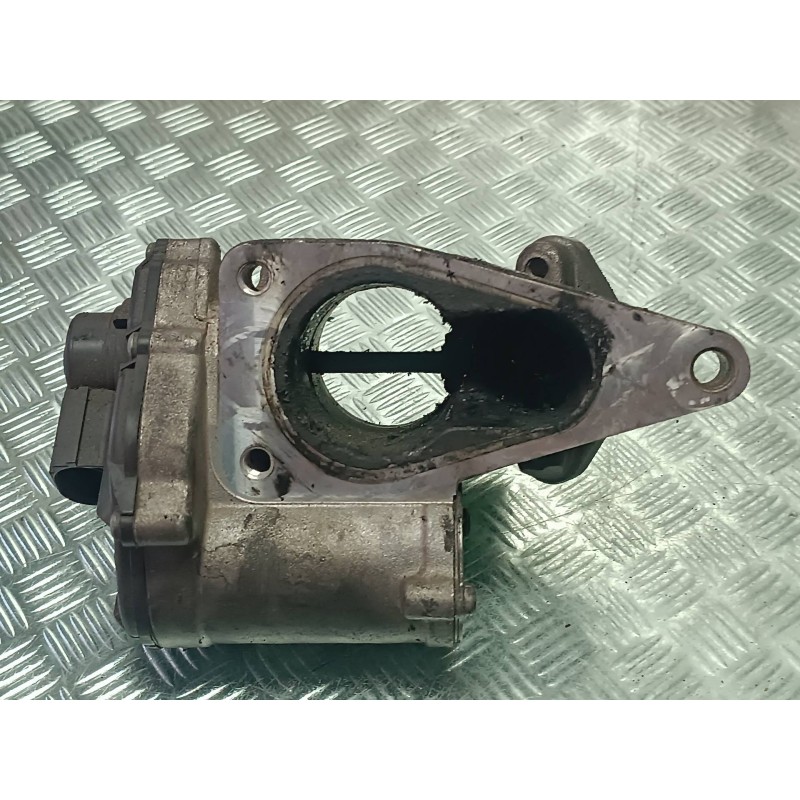 Recambio de valvula egr para renault megane ii berlina 5p referencia OEM IAM A2C53025930 CONECTOR 5 PINES VDO