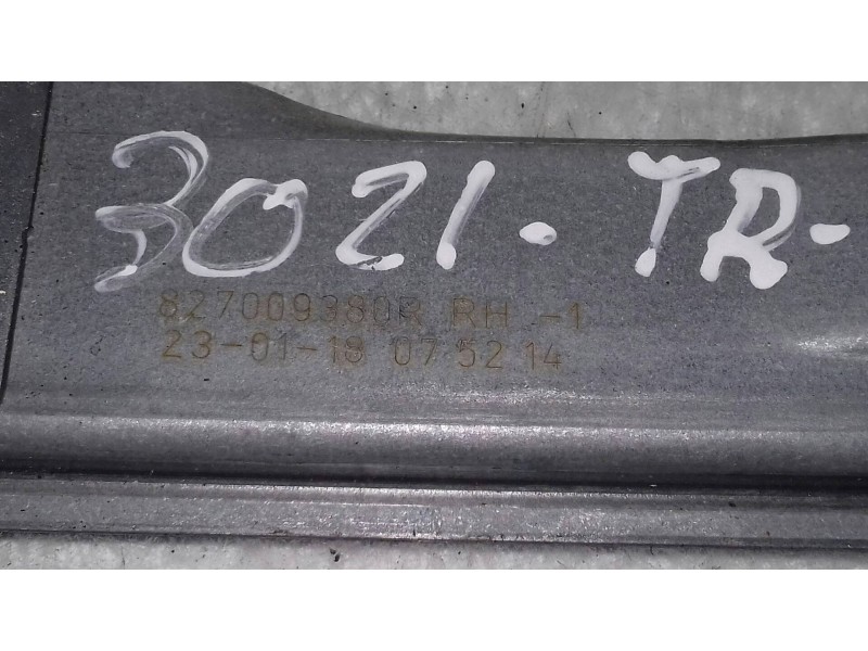 Recambio de elevalunas trasero derecho para renault captur xmod referencia OEM IAM 827009380 12800147101D ELECTRICO