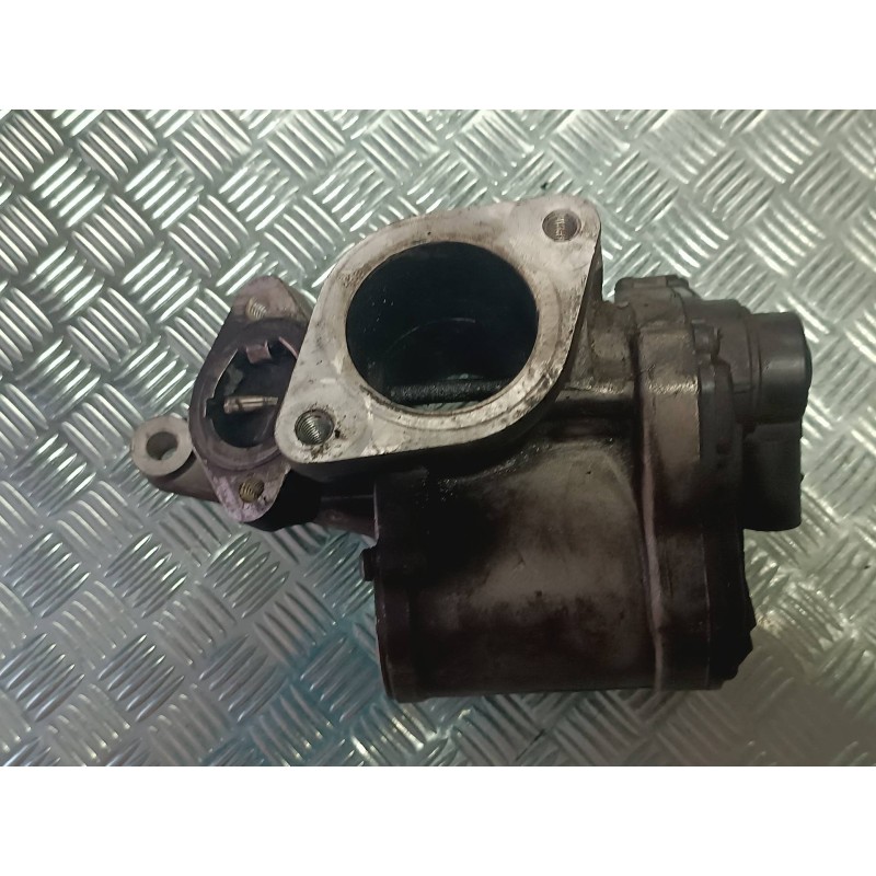 Recambio de valvula egr para renault megane ii berlina 5p referencia OEM IAM A2C53025930 CONECTOR 5 PINES VDO