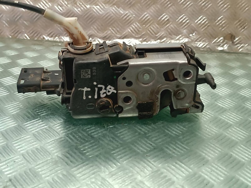 Recambio de cerradura puerta trasera izquierda para peugeot 3008 referencia OEM IAM 724539 NEGRO CONECTOR 6 PINES