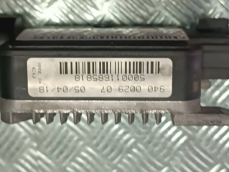 Recambio de modulo electronico para ford kuga (cbv) referencia OEM IAM 940002907  DOS CONECTORES
