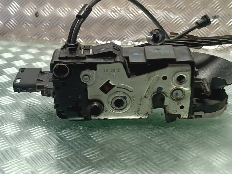 Recambio de cerradura puerta trasera izquierda para peugeot 207 referencia OEM IAM 24090816 24087816 24091816