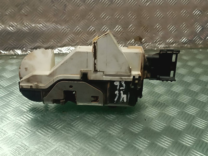 Recambio de cerradura puerta delantera izquierda para peugeot 3008 referencia OEM IAM 825158 NEGRO CONECTOR 6 PINES