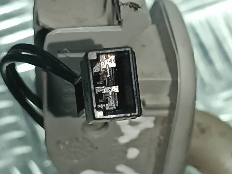 Recambio de parasol derecho para audi a1 (8x) referencia OEM IAM   CONECTOR 2 PINES