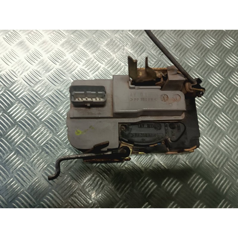 Recambio de cerradura puerta delantera derecha para citroen xsara picasso referencia OEM IAM  VALEO CONECTOR 6 PINES