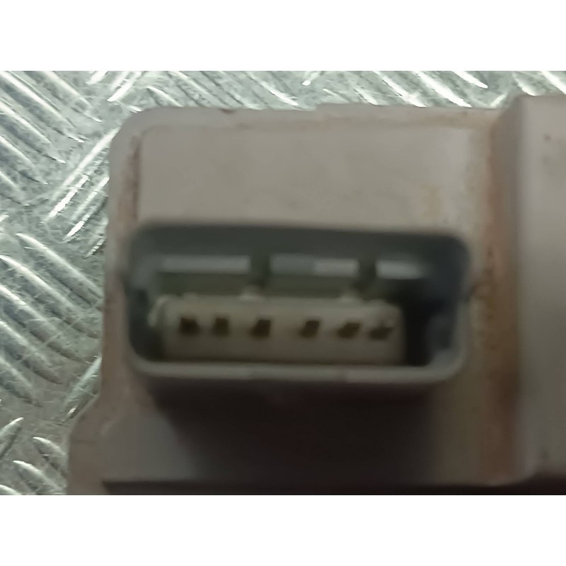 Recambio de cerradura puerta delantera derecha para citroen xsara picasso referencia OEM IAM  VALEO CONECTOR 6 PINES