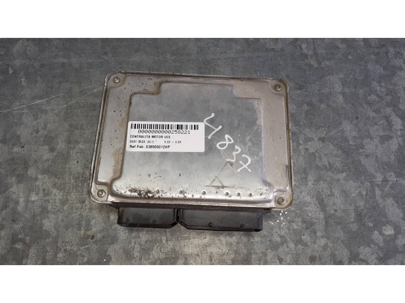 Recambio de centralita motor uce para seat ibiza (6l1) referencia OEM IAM 038906012HP 0281011320 BOSCH