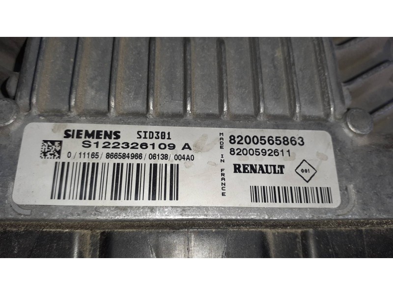 Recambio de centralita motor uce para renault scenic ii referencia OEM IAM 8200565863 S122326109A SIEMENS