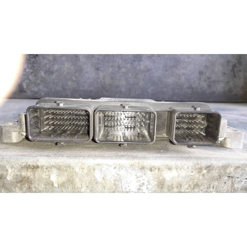 Recambio de centralita motor uce para renault megane iii berlina 5 p referencia OEM IAM 237100120R 237100627R DELPHI