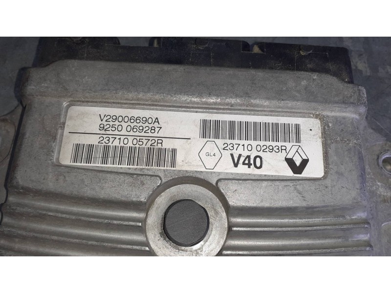 Recambio de centralita motor uce para renault megane iii coupe referencia OEM IAM 237100572R 237100293R VALEO