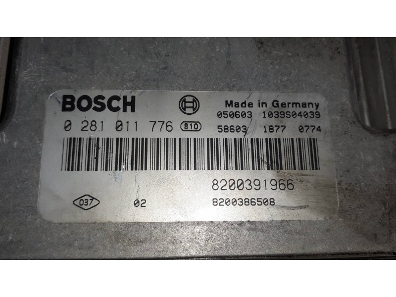 Recambio de centralita motor uce para renault scenic ii referencia OEM IAM 8200391966 0281011776 BOSCH