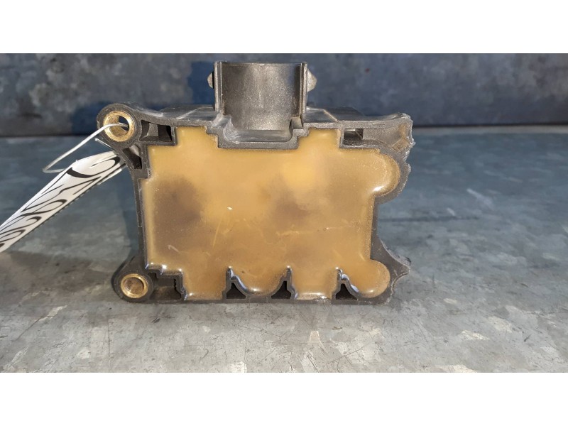 Recambio de bobina encendido para ford fiesta (cbk) referencia OEM IAM 988F12029AD  FOMOCO