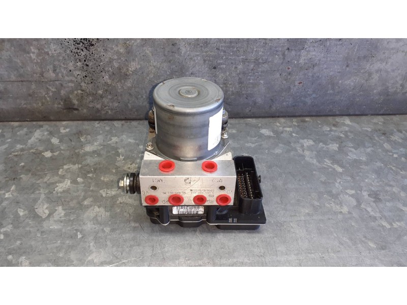 Recambio de abs para peugeot 3008 referencia OEM IAM 96666684780 0265950837 BOSCH